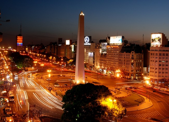 Buenos Aires at Night | © Nestor Galina/WikiCommons 