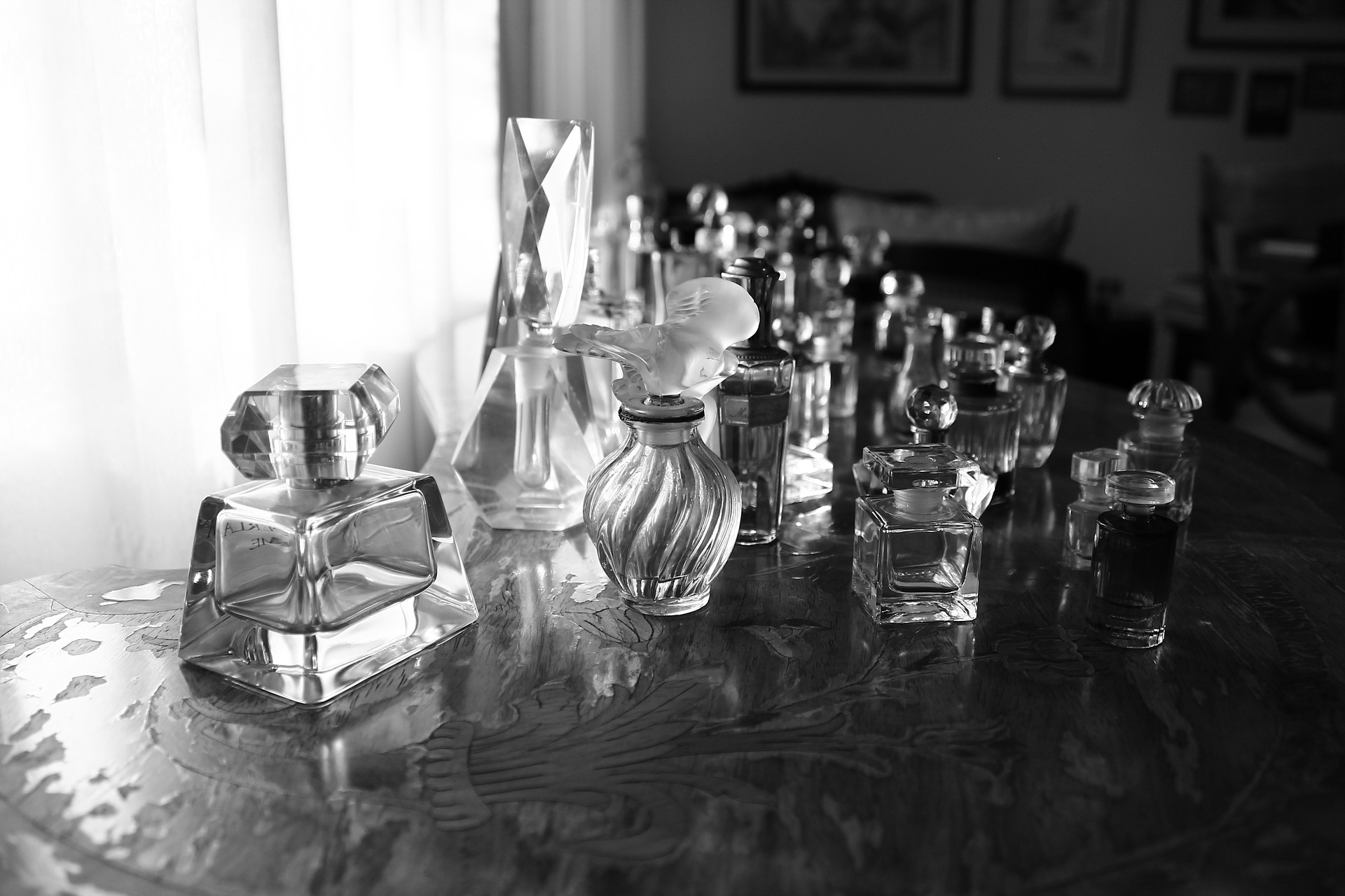 perfume bottles | © pixabay 