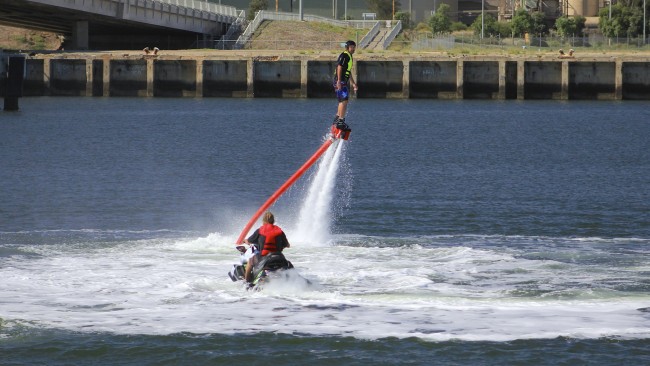 Water-Powered Jetpack © Greg Scales/Flickr