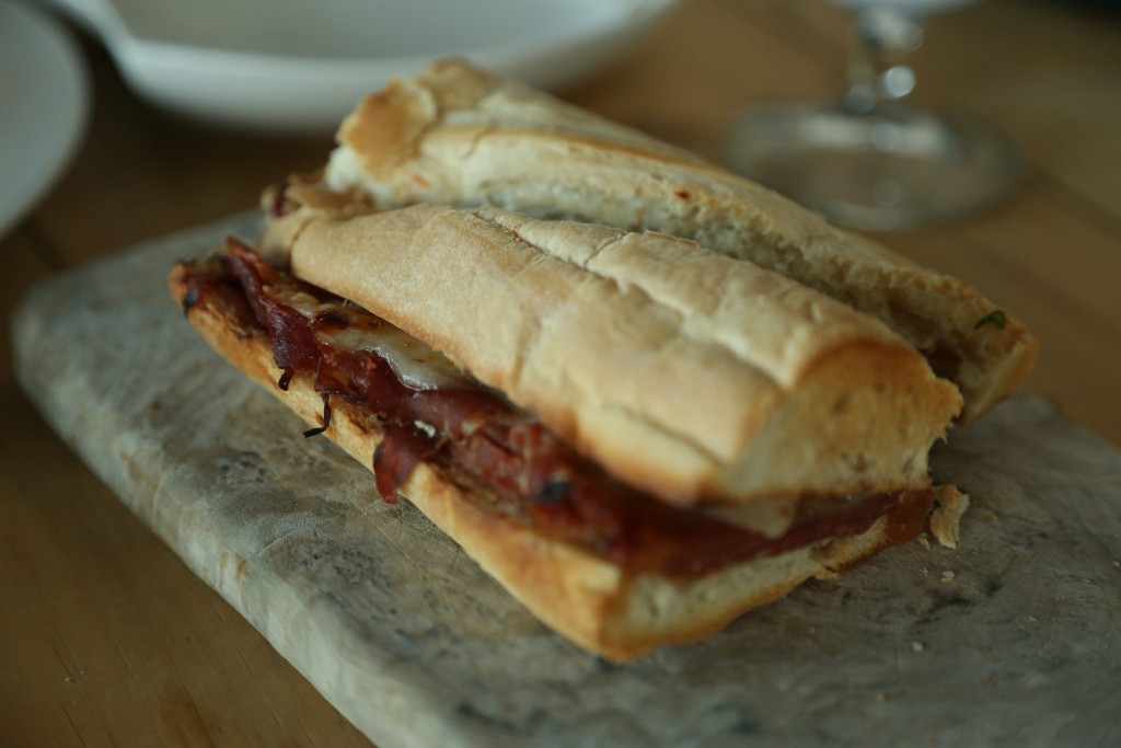 Sandwich filled with Spanish delicacies | © Jake Brusha/Flickr