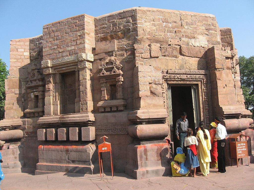 Mundeshwari Devi Temple | <a href="https://commons.wikimedia.org/wiki/File:Maa_Mundeshwari_Devi.jpg" target="_blank" rel="noopener">© Lakshya2509/WikiCommons</a>