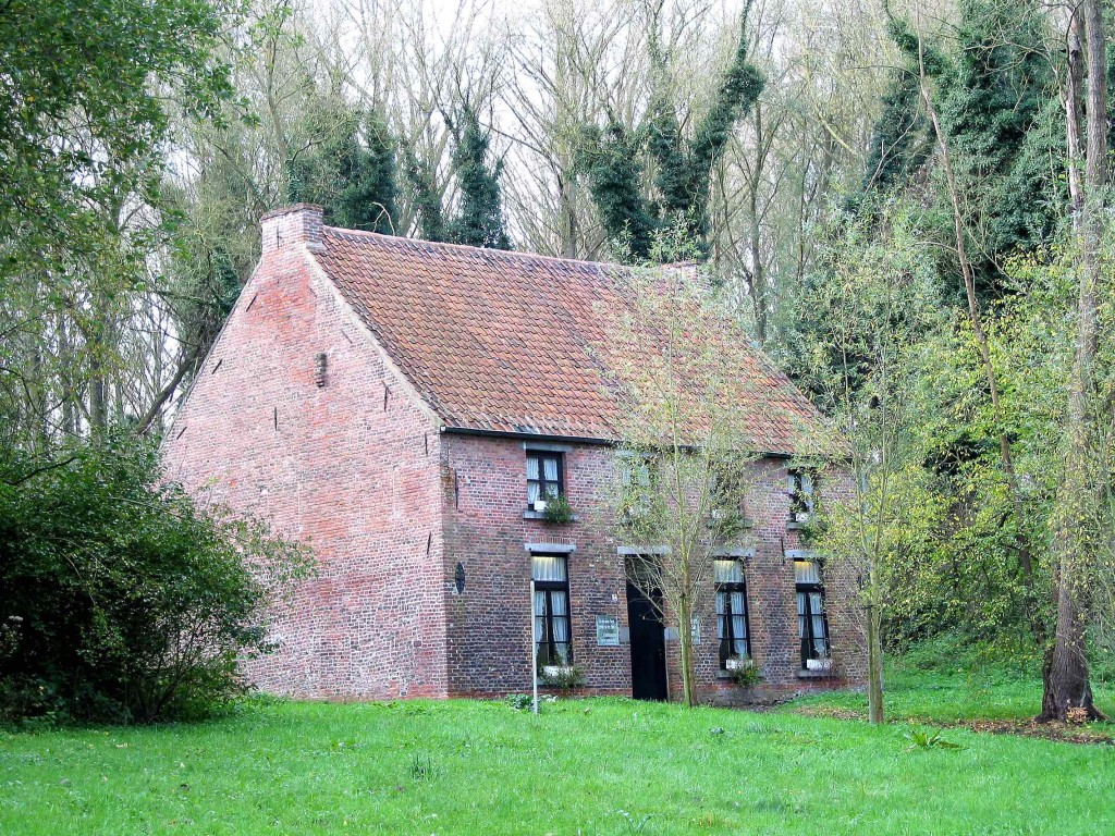 Van Gogh's rather modest house while he lived in the greater area of Mons as a priest| © Jean-Pol Grandmont/Wikimedia Commons