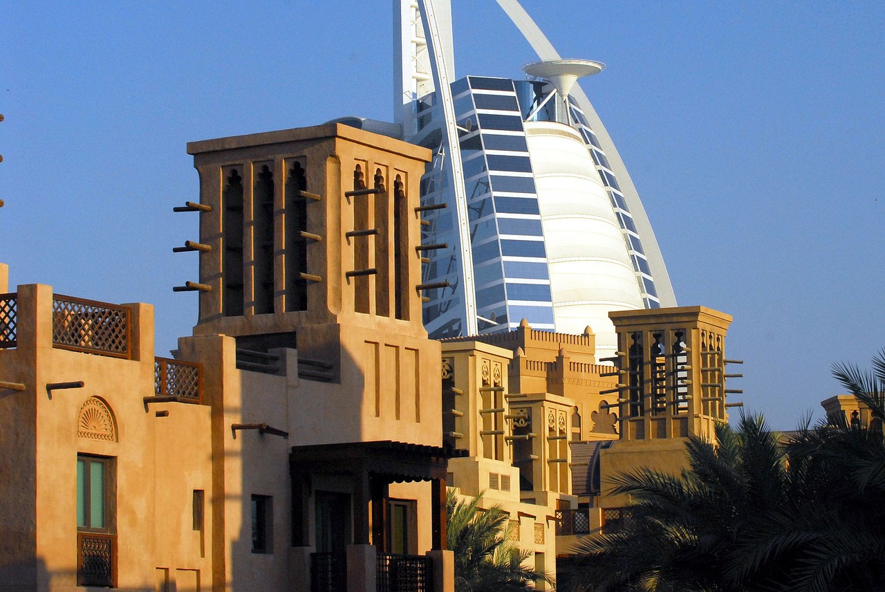 The History Of The Burj Al Arab In 1 Minute