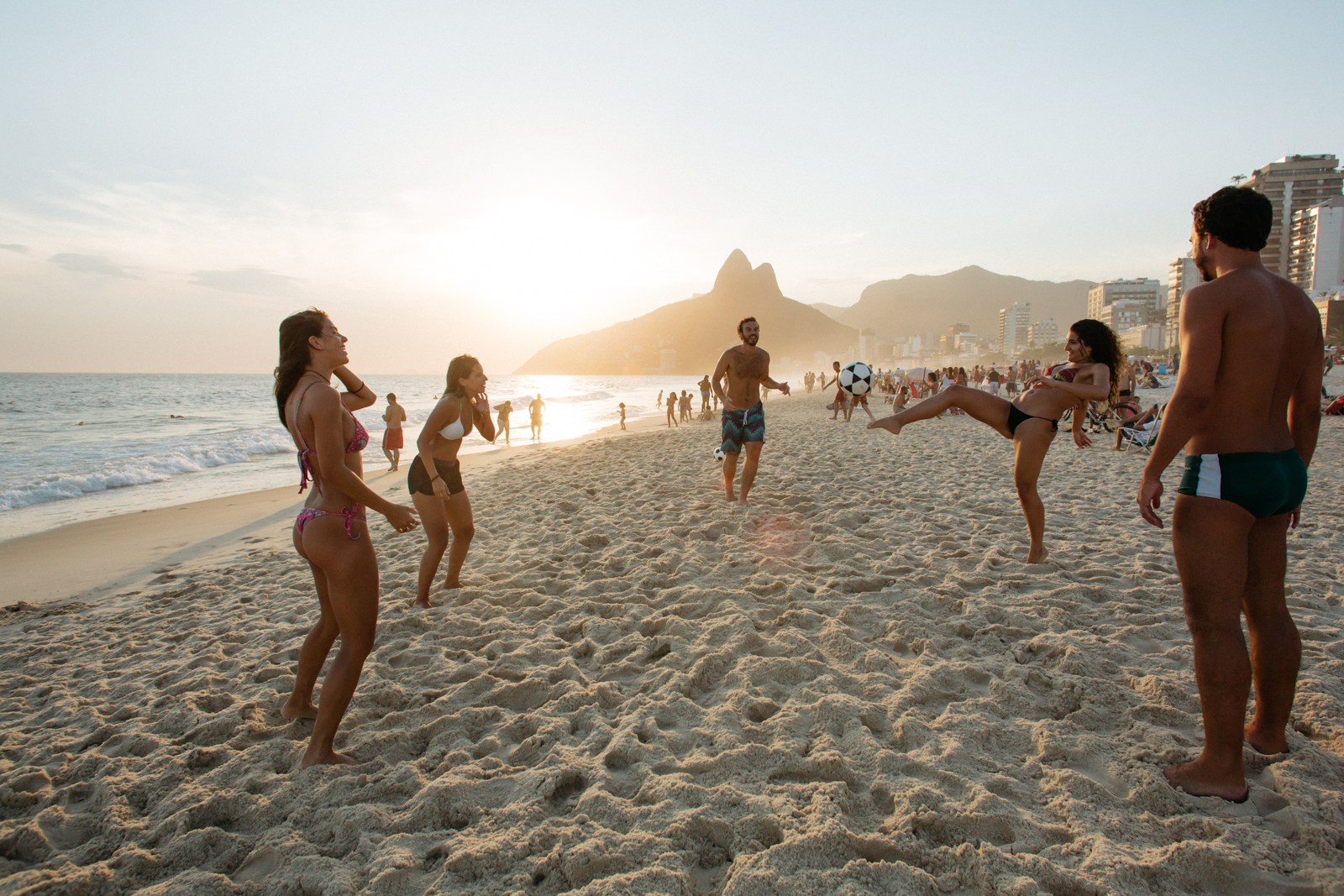 Naked girls on crowded beach The Essential Guide To Rio De Janeiro Beach Etiquette