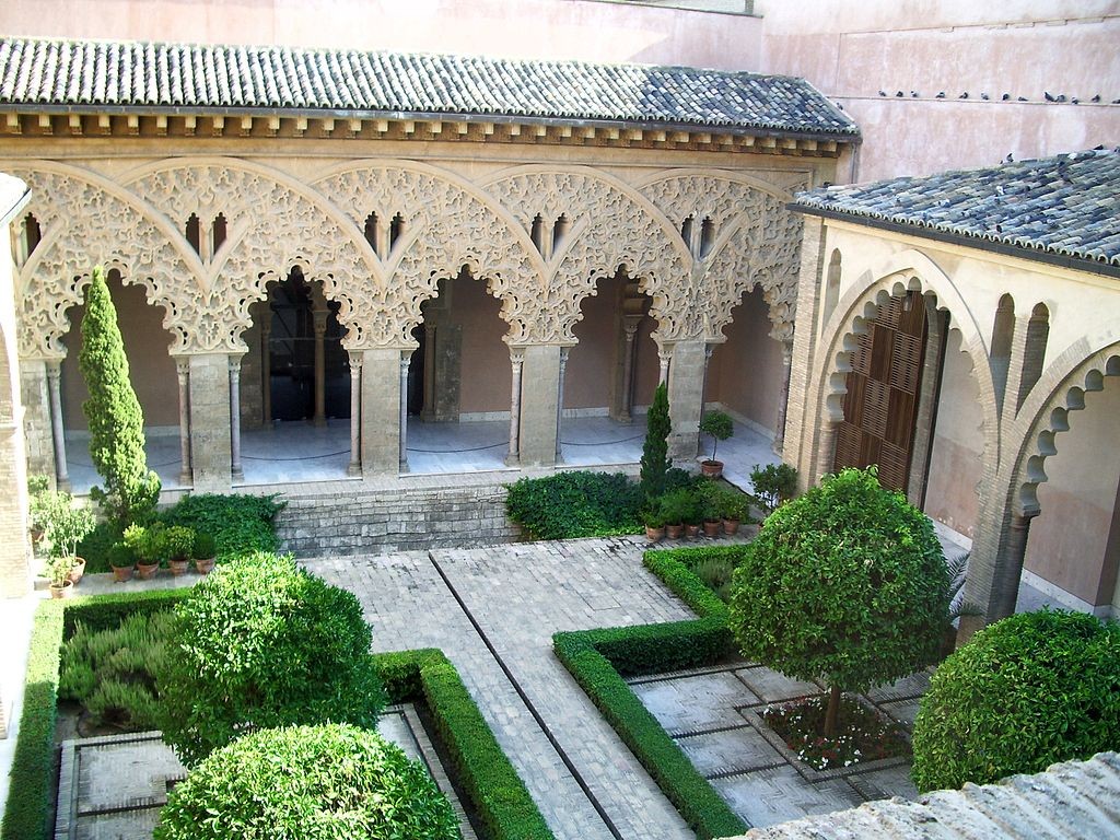 Aljaferia, Zaragoza | ©Escarlati / Wikimedia Commons