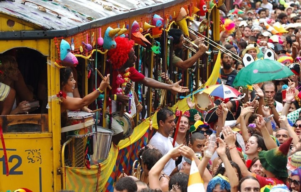 How Rio De Janeiro Prepares For Carnival