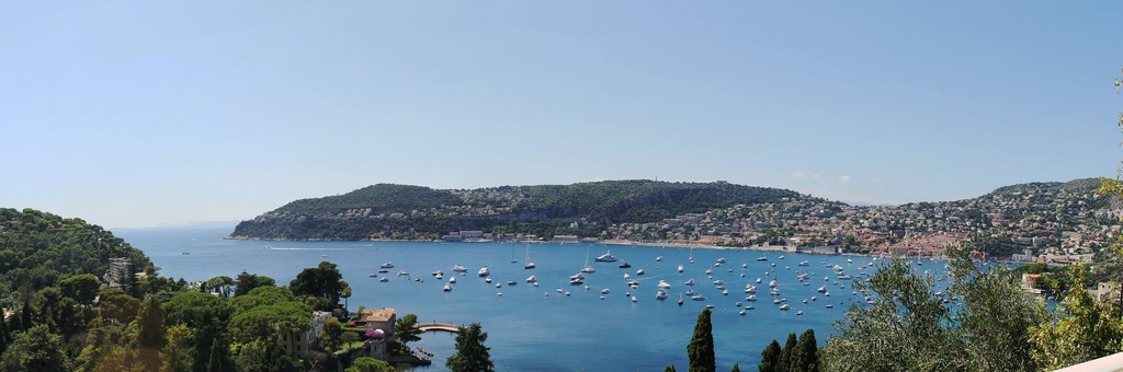 Nice's Castle Hill offers amazing panoramas of the entire bay and city | © Aliosha Bielenberg/flickr