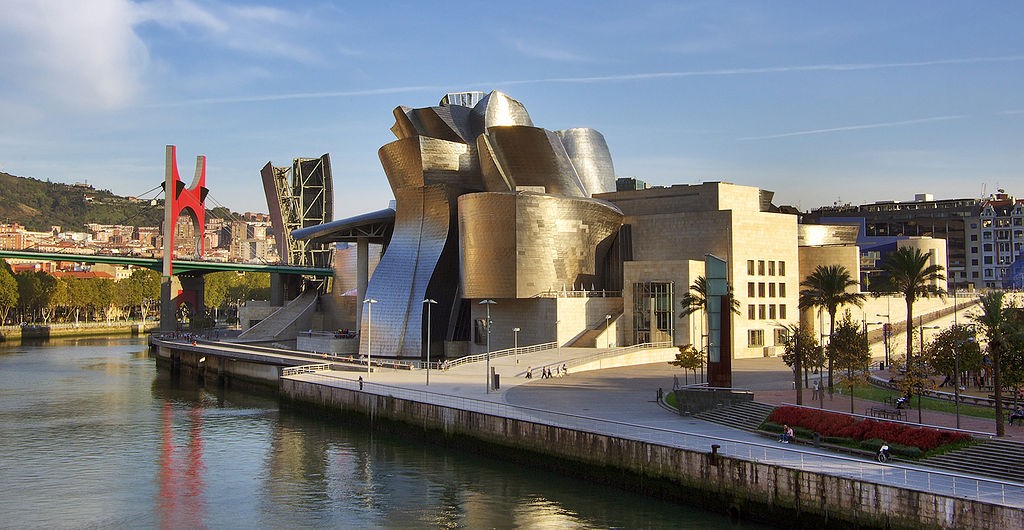 Guggenheim museum Bilbao | ©Phillip Maiwald / Wikimedia Commons