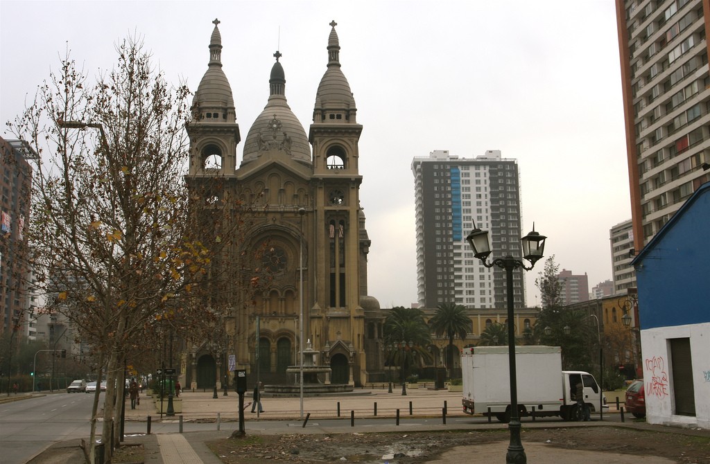 Basílica de los Sacramentinos - Santiago © TravelingOtter 