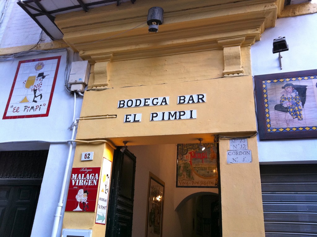 El Pimpi, Malaga´s most famous and best-loved restaurant; Andrew Nash, flickr