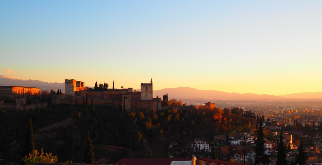Sunset over Granada as seen from Albaicin´s Plaza San Nicolas; courtesy of Encarni Novillo