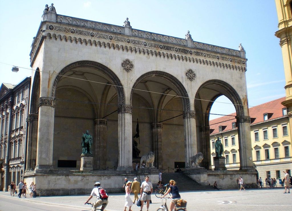 Feldherrnhalle © Tony Castle / Wikicommons