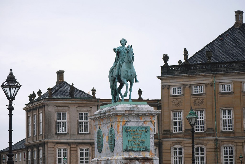Statue of Frederik V, Amalienborg Palace | © Harvey Barrison / Wikimedia Commons