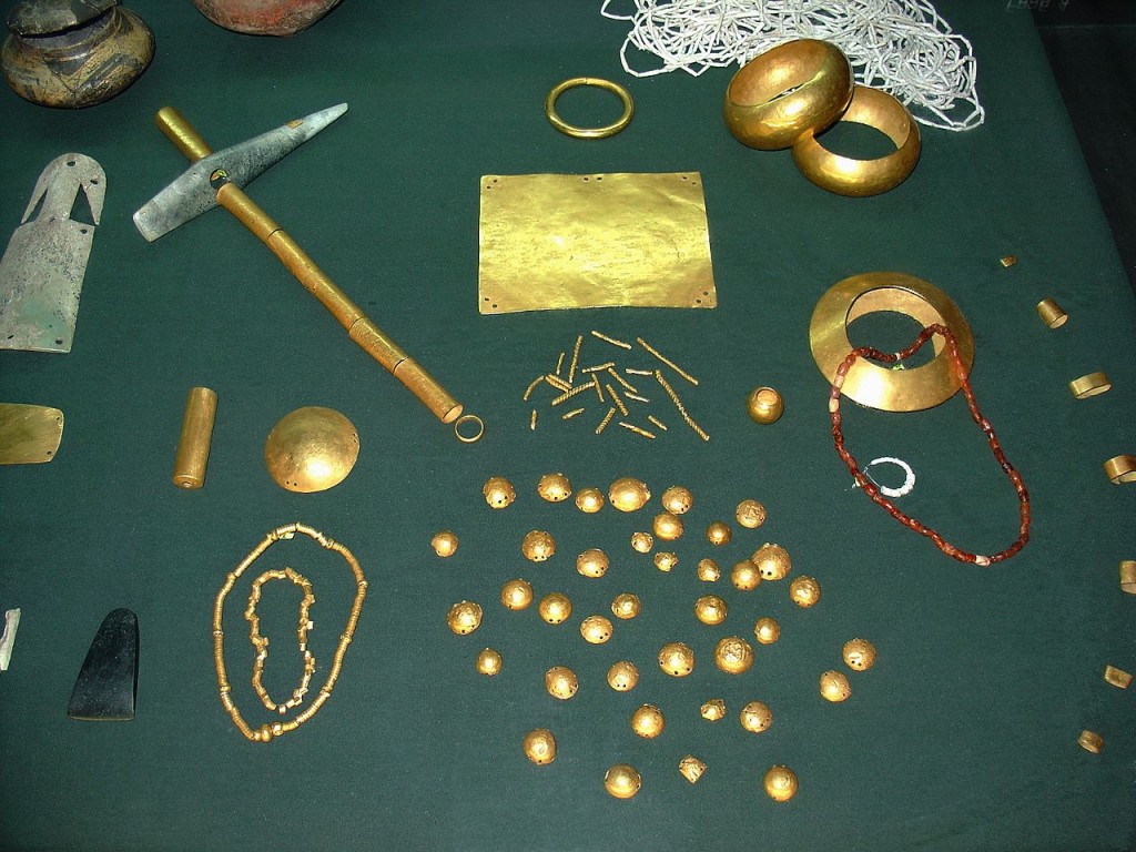 Varna gold treasure | © Yelkrokoyade/WikiCommons
