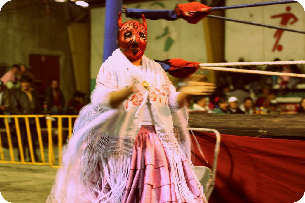 Cholita ready to wrestle | © Jonathan Hood/Flickr