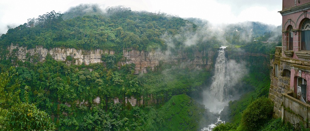Tequendama Falls located just outside of Bogota © Andres H. Cabrera / Flickr 