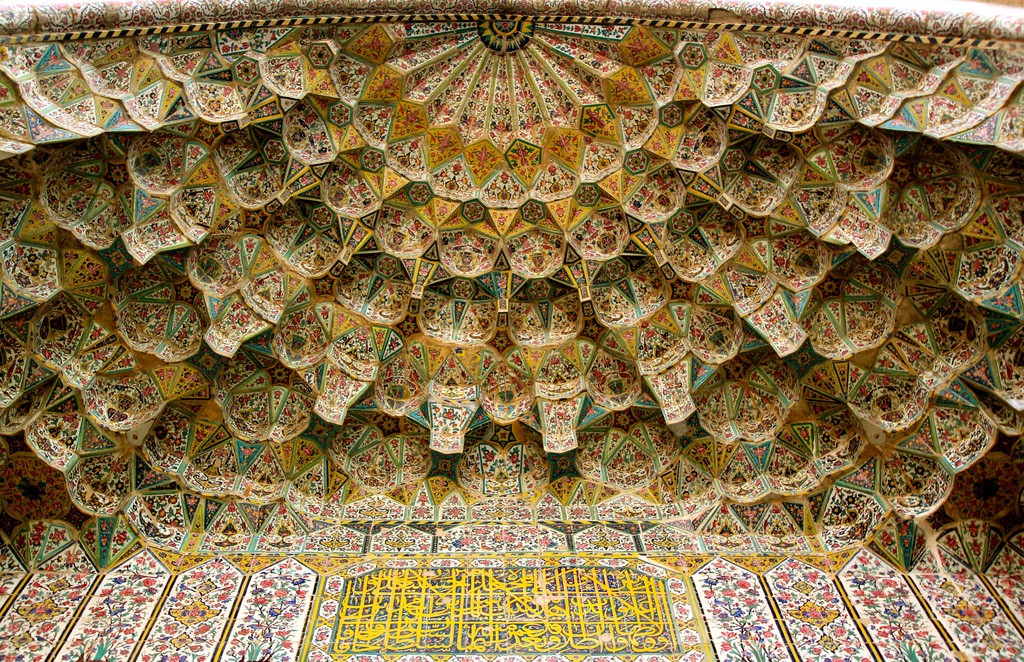 Vakil Mosque | © reibai / Flickr