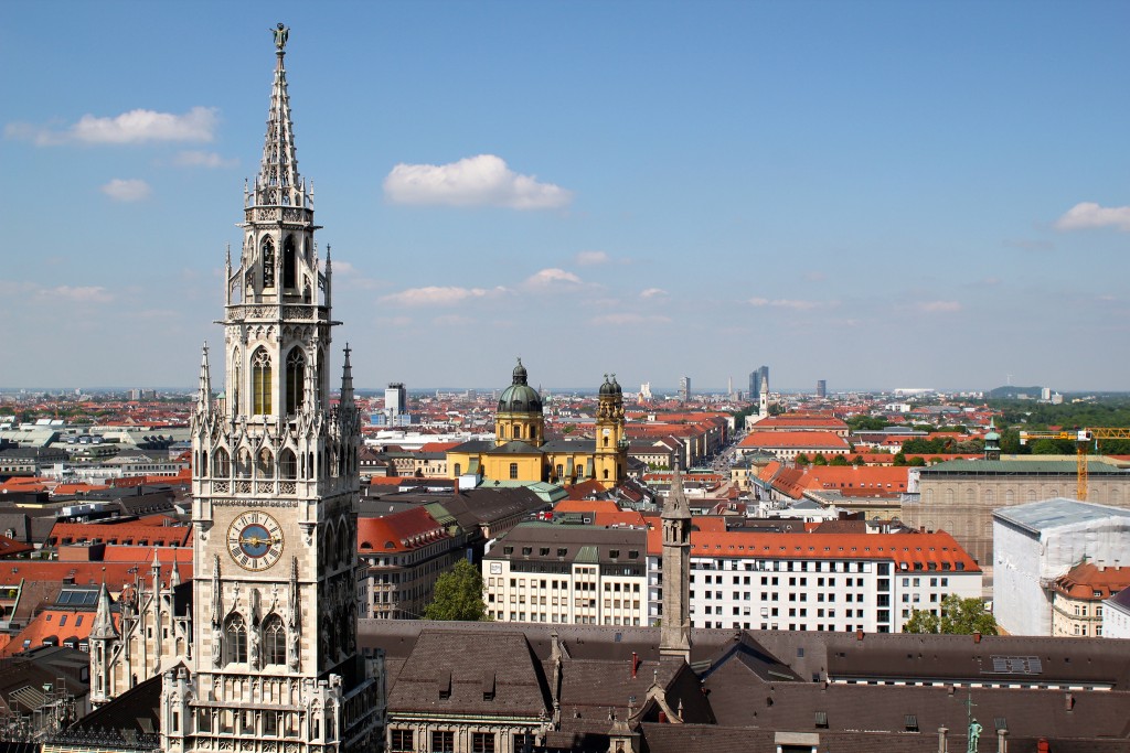 Get a view over Munich's rooftops from St Peter's Church © Sarah-Rose / Flickr 