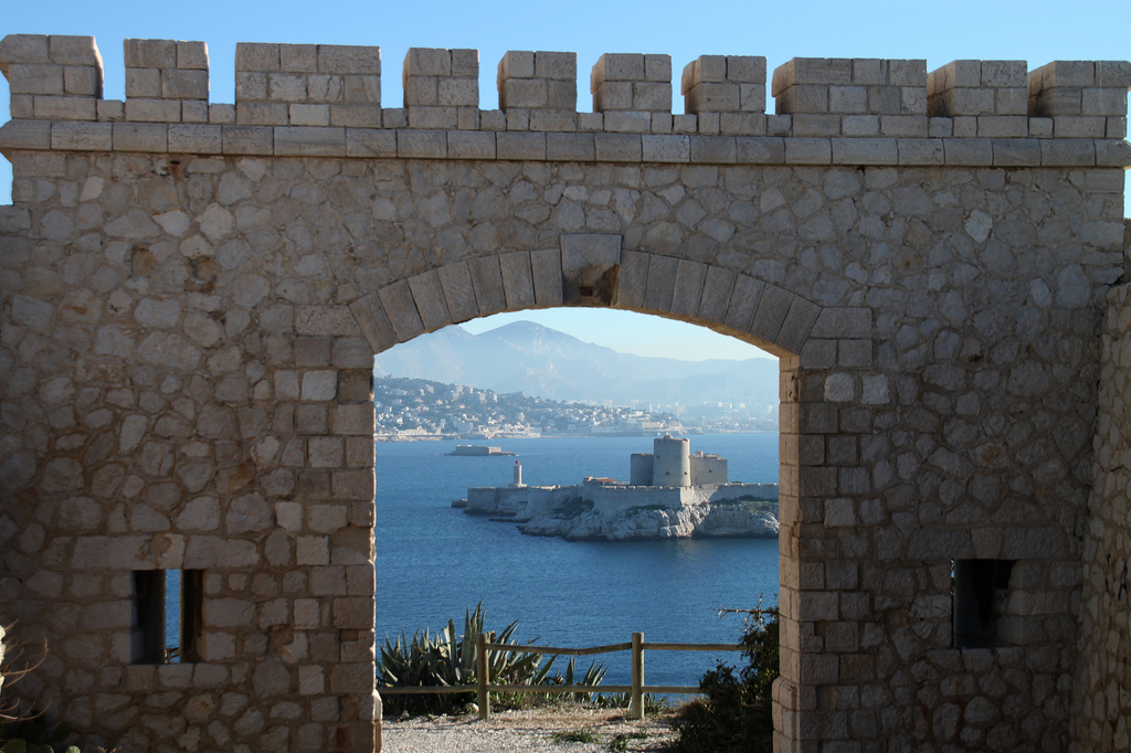 A Brief History Of Chateau D If France S Island Prison