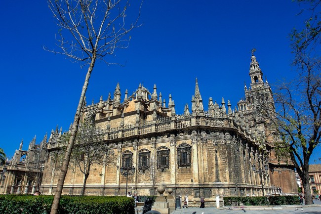 Seville's Gothic cathedral is the largest in the world; pixabay