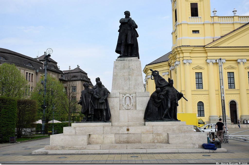 Kossuth Lajos statue Debrecen