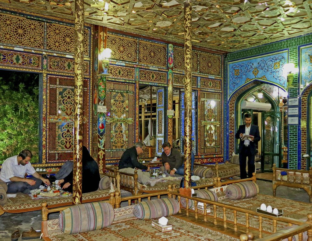 Traditional Banquet Hall has Qajar-style decoration | © Ninara / Flickr