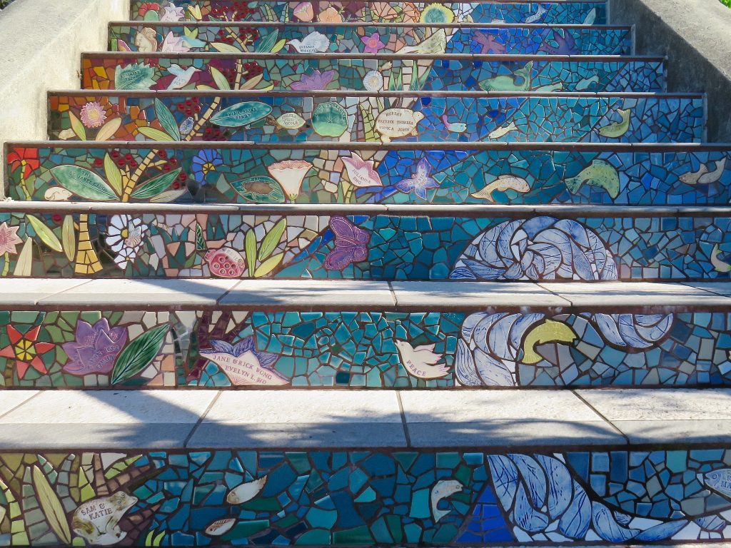 16th Avenue Tiled Step | © fabola / Flickr