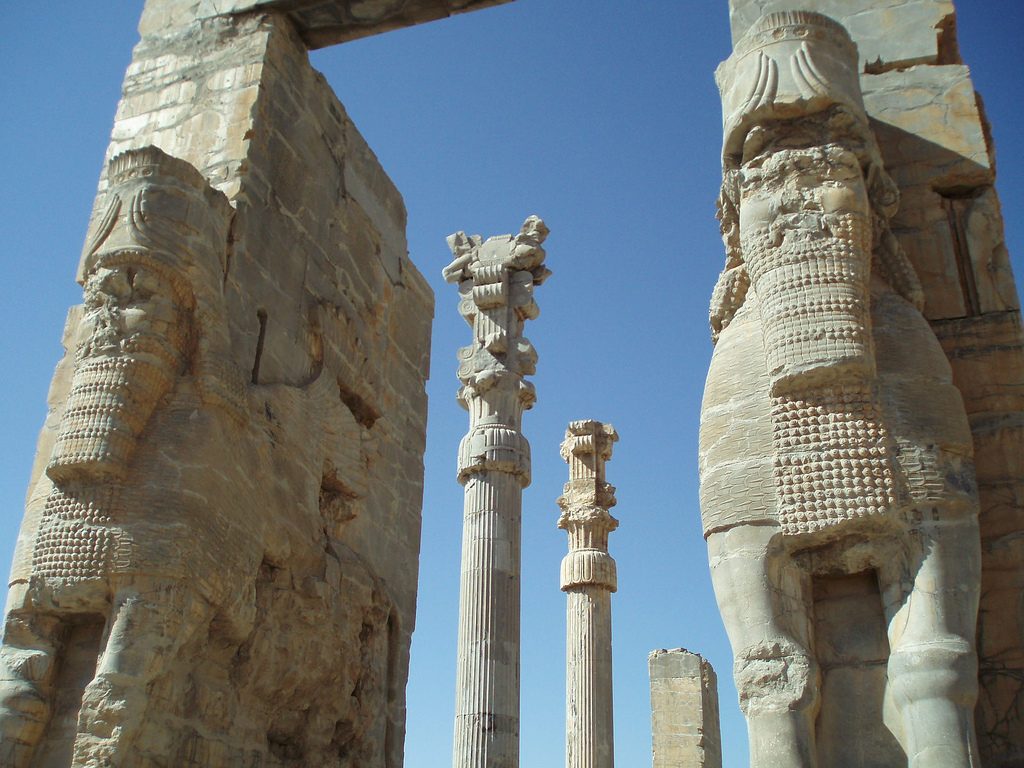 The Gate of All Nations in Persepolis | © DAVID HOLT / Flickr