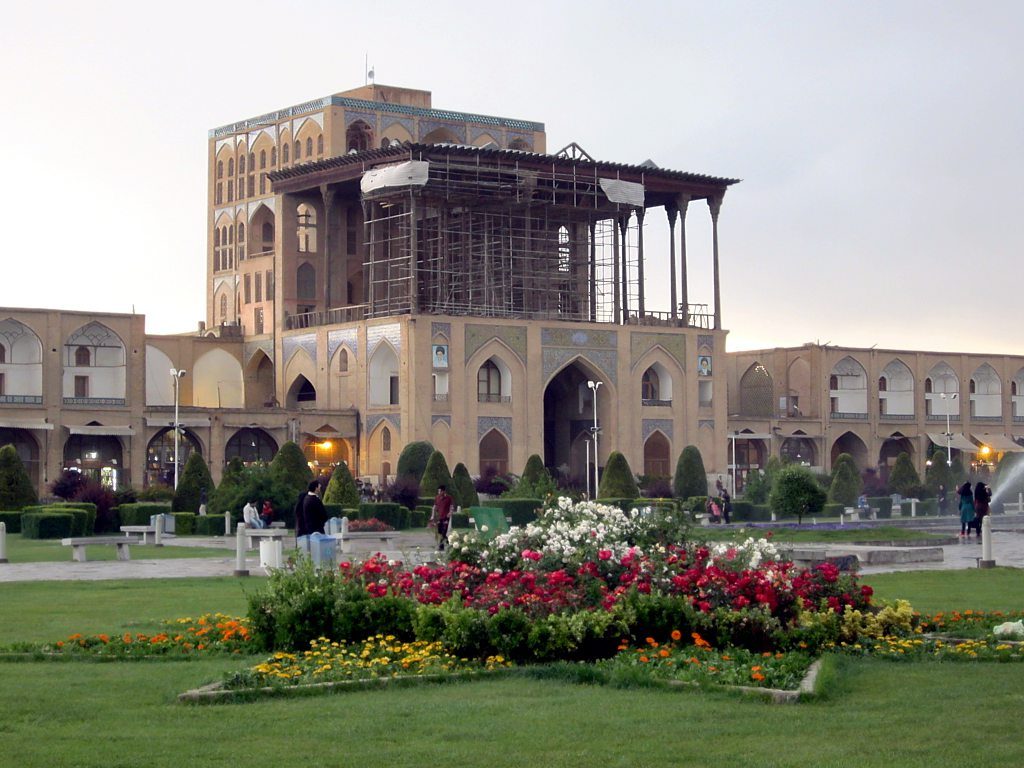 Ali Qapu Palace is one of the sites of the grand Naqsh-e Jahan Square | © David Stanley / Flickr
