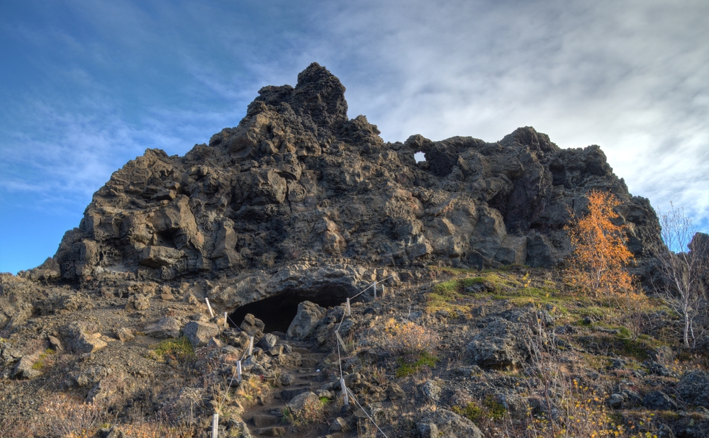 Dimmuborgir Dark Castle, East of Myvatn lake, Iceland | © Napatsan Puakpong/Shutterstock