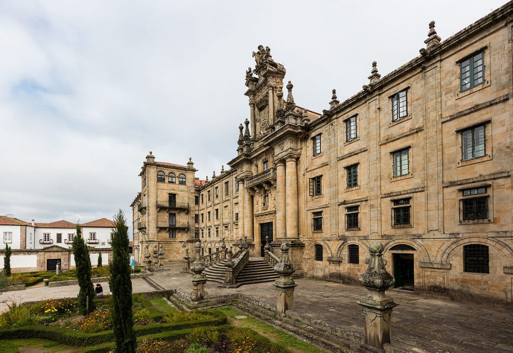 Monasterio de San Martín, Santiago de Compostela | ©Diego Delso / Wikimedia Commons