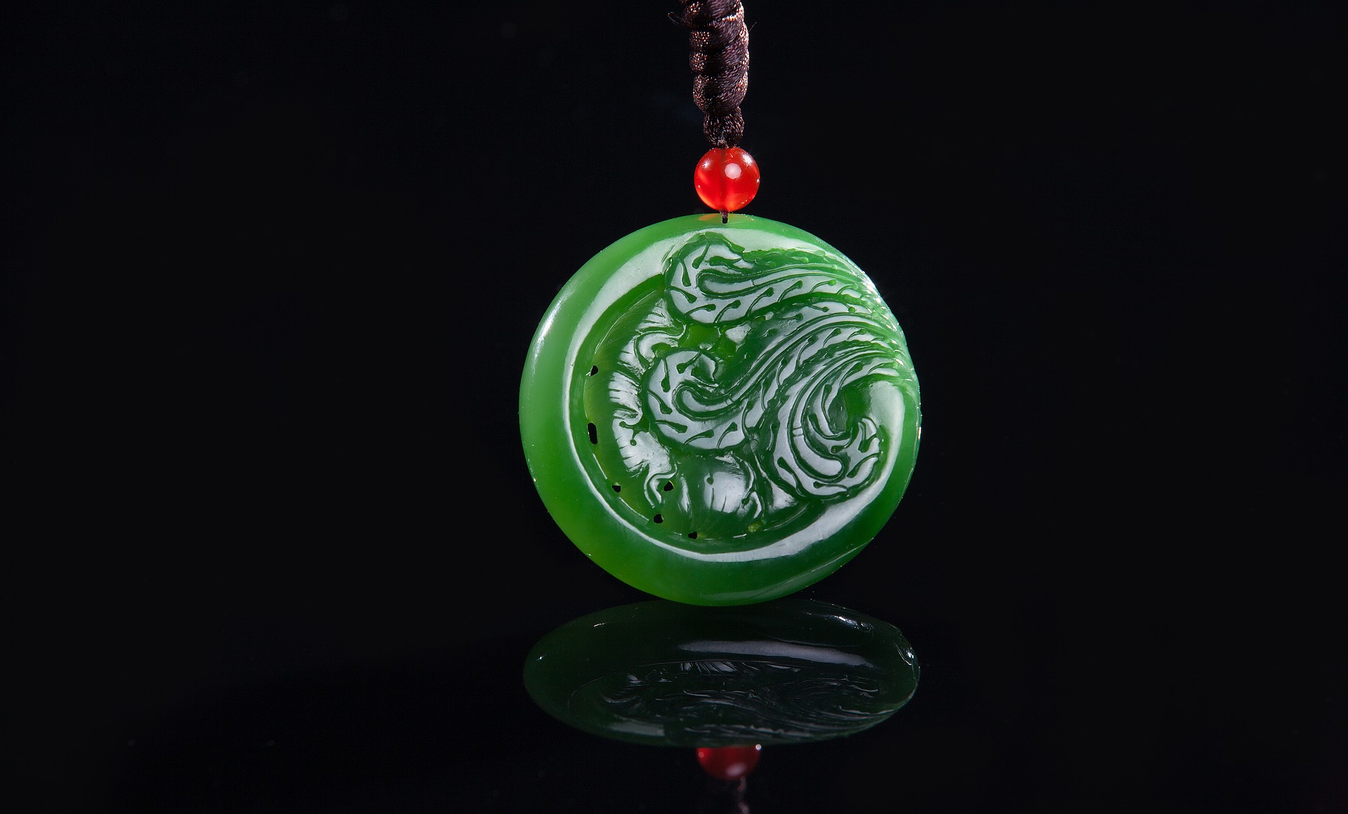 taiwan jade jewelry