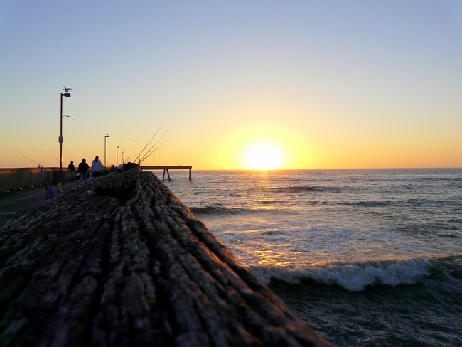 Sunset from Pacifica Pier | ©Dawn Ellner/Flickr