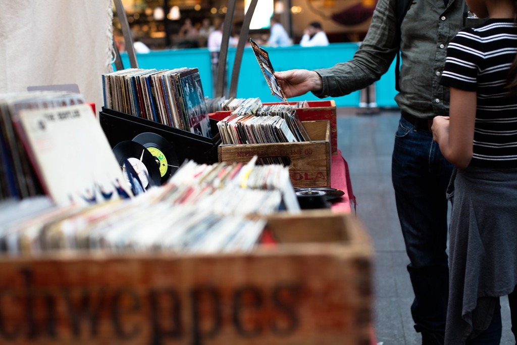 Music market in Bilbao | CC0 / Pixabay