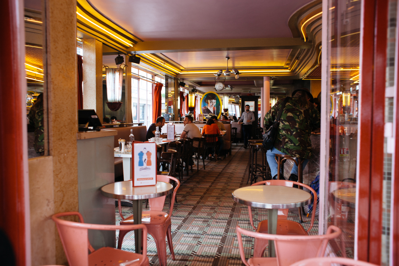 A Tour of Iconic Filming Locations for 'Amélie' in Montmartre