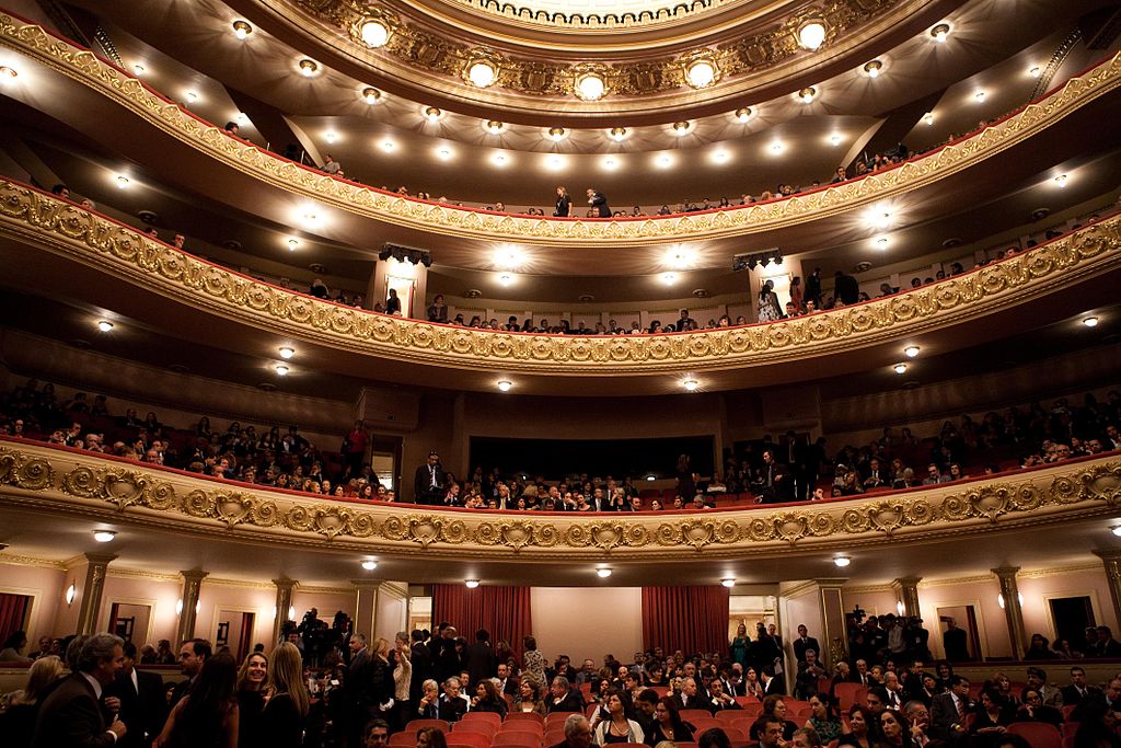 Inside the Municipal Theatre | © Pedro França/WikiCommons