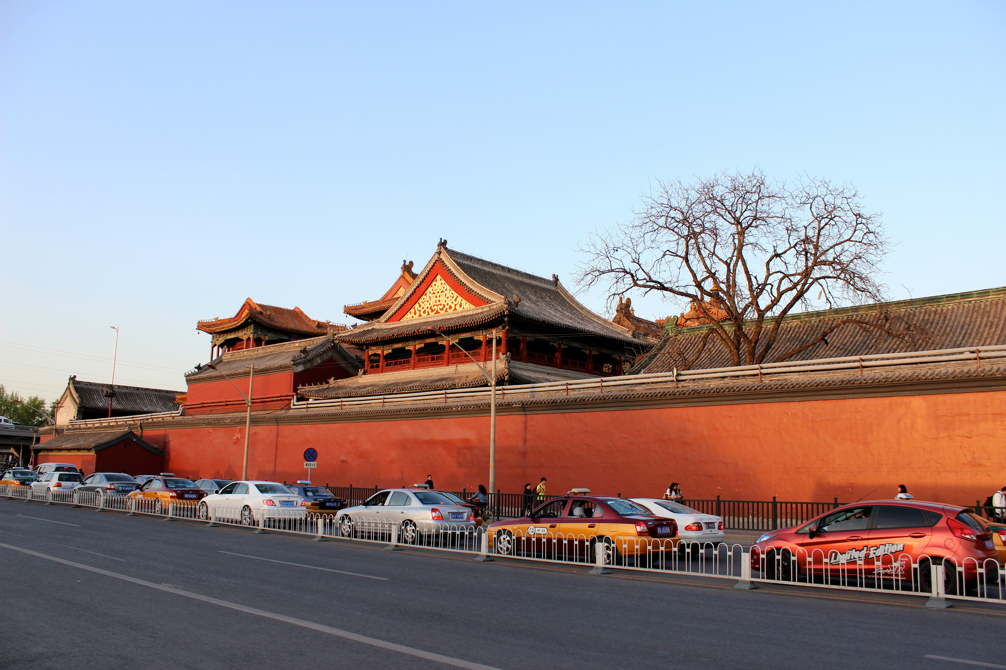 The Most Beautiful Temples In Beijing - 