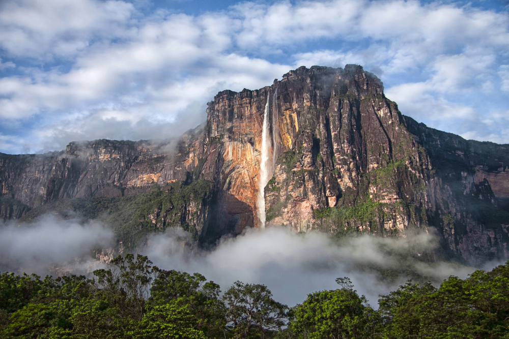 15 Stunning Natural Wonders South That Will Take Your Breath Away