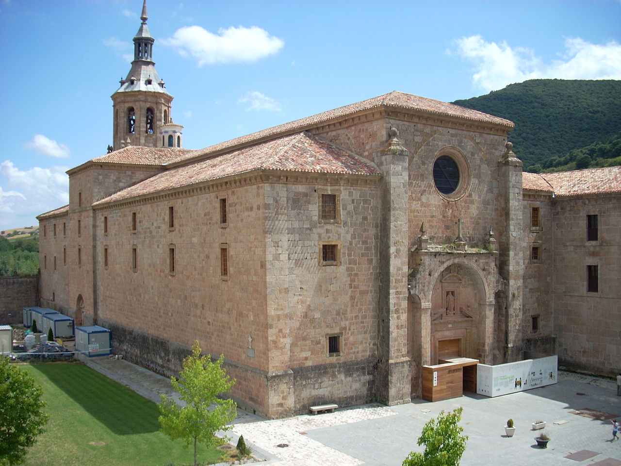 Monasterio de Yuso, La Rioja, Spain | ©Cruccone / Wikimedia Commons