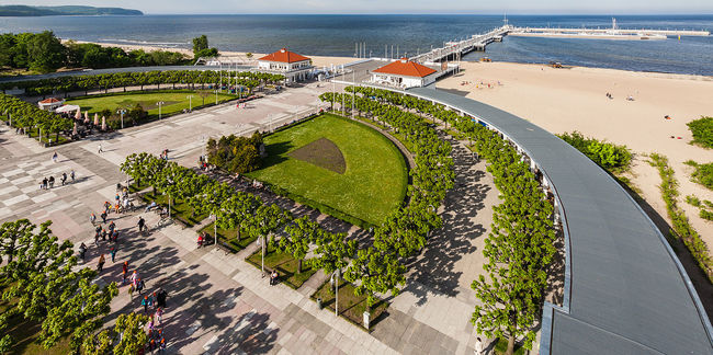 1280px-Muelle_de_Sopot,_Polonia,_2013-05-22,_DD_20