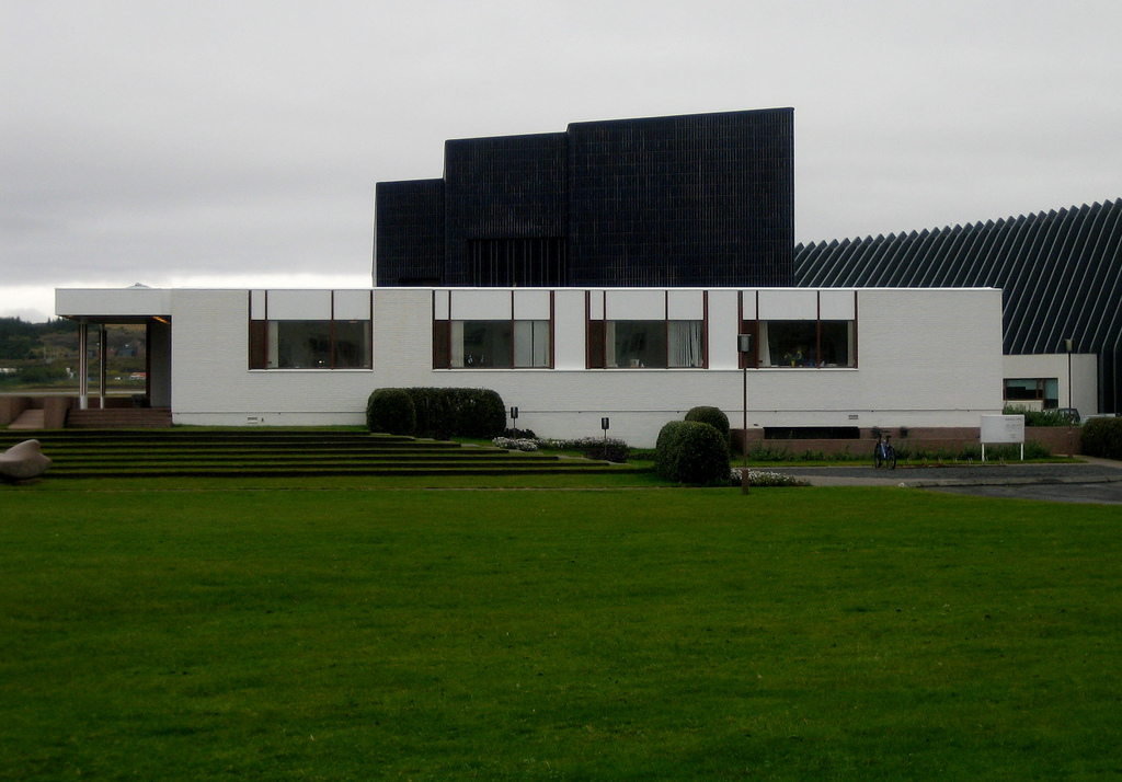 The nordic house by aalto | © Sarah Le Clerc/Flickr