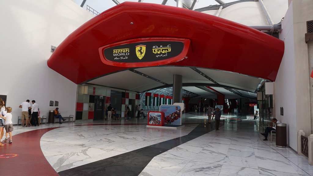 Ferrari World | © fli138/Pixabay