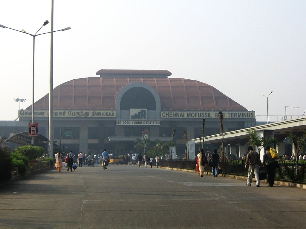 1024px-Chennai_Mofussil_Bus_Terminus