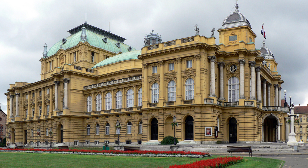 Croatian National Theatre | © Alistair Young/Flickr