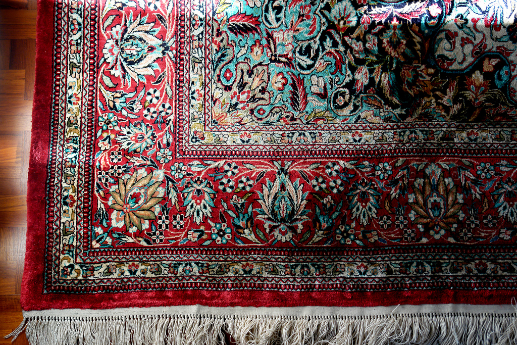 8 Tips for Buying the Perfect Persian Carpet
