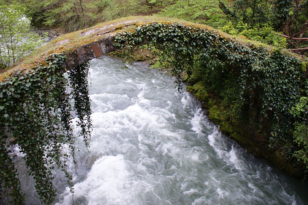 Kintrishi_Old_Bridge