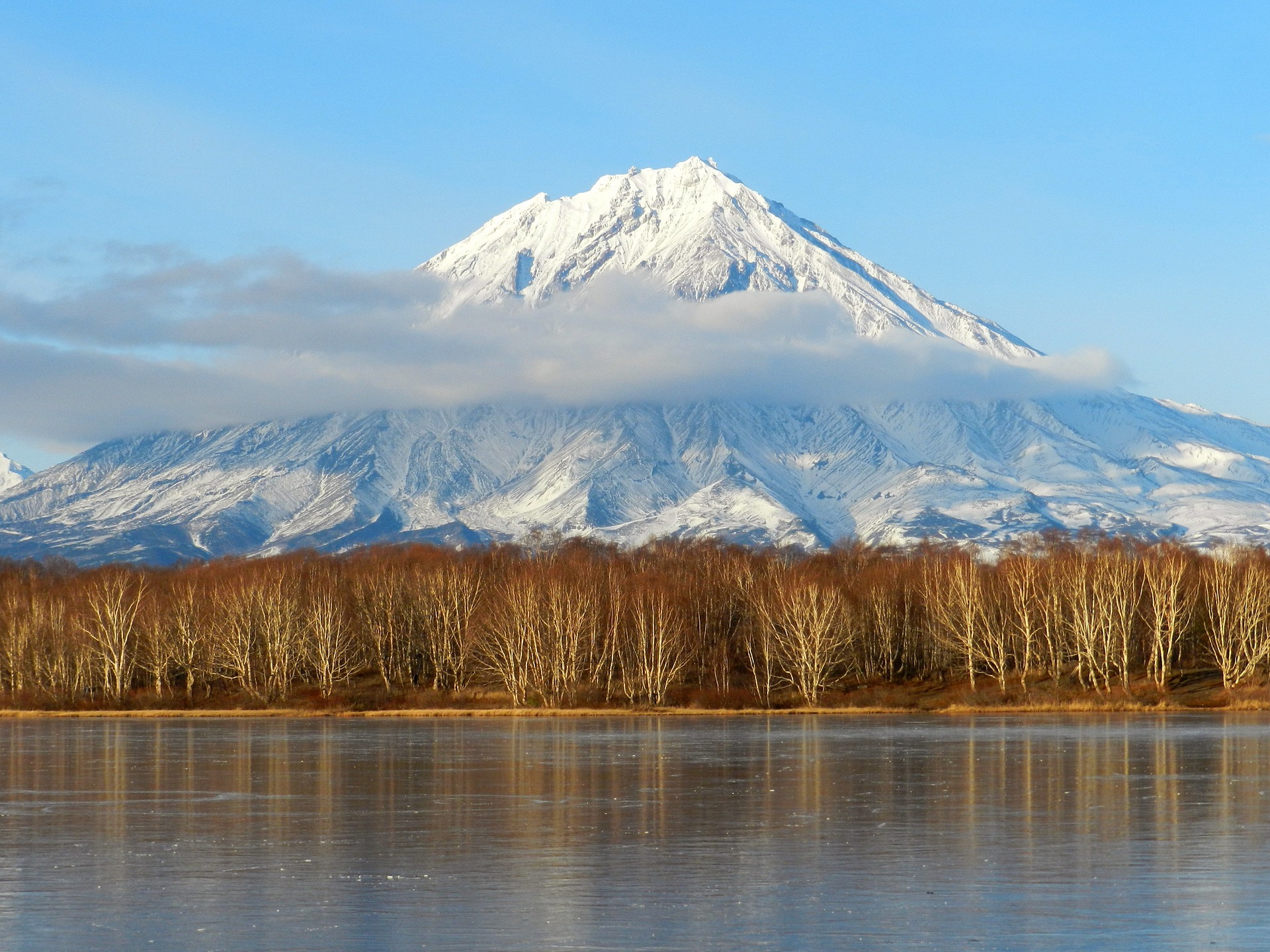 koryaksky-volcano-2788308_1920