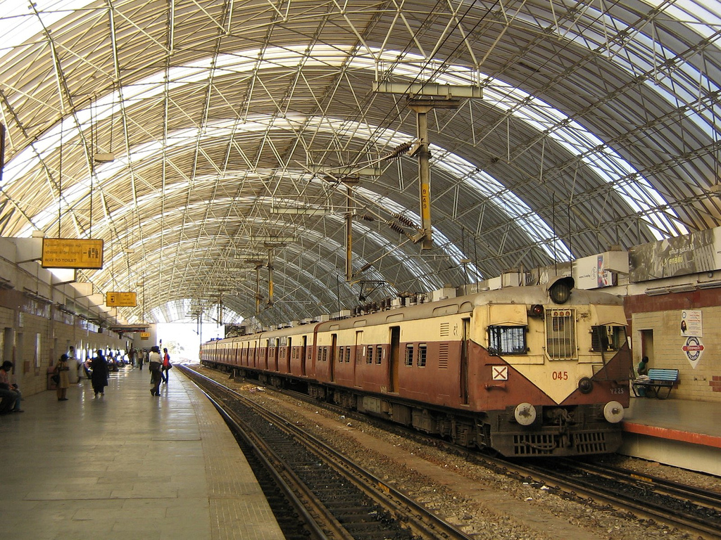 Tirumailai_MRTS_station_Chennai_(Madras)