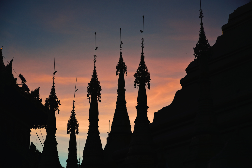 Kaiyk-Than-Lan-Pagoda-in-Mawlawmyine-Myanmar