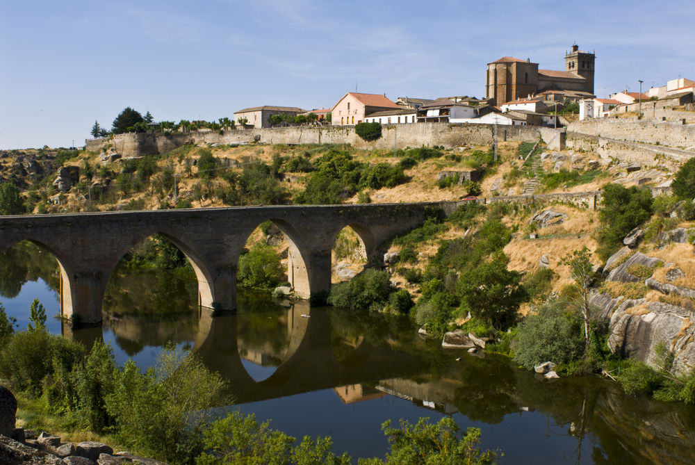 Tormes river in Ledesma. Salamanca, Spain | © Pedro Oliva/Shutterstock